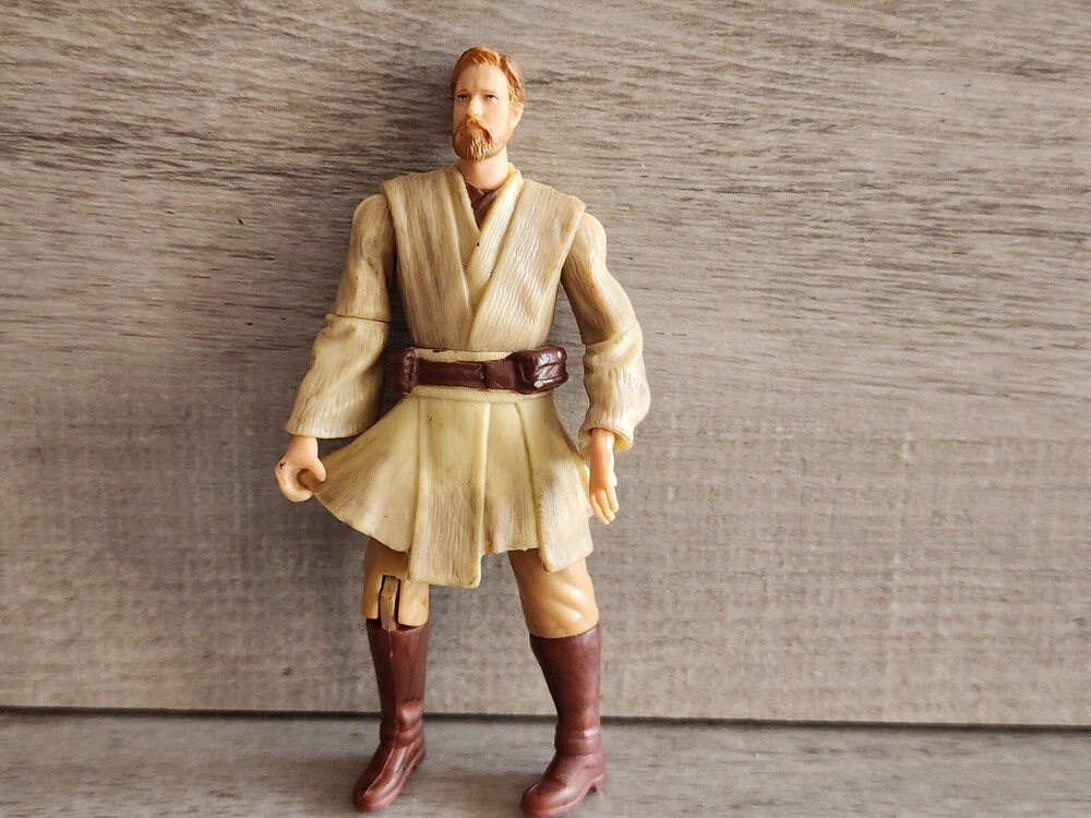 Star Wars ROTS #27 Obi-Wan Kenobi Jedi Kick Action Figure Hasbro 2004 Vintage